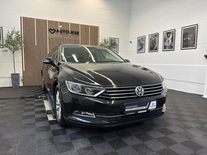 Schwarz Gebraucht 2015 VW Passat Kombi | 10.490 € (Guter Preis) - Bild 1/4