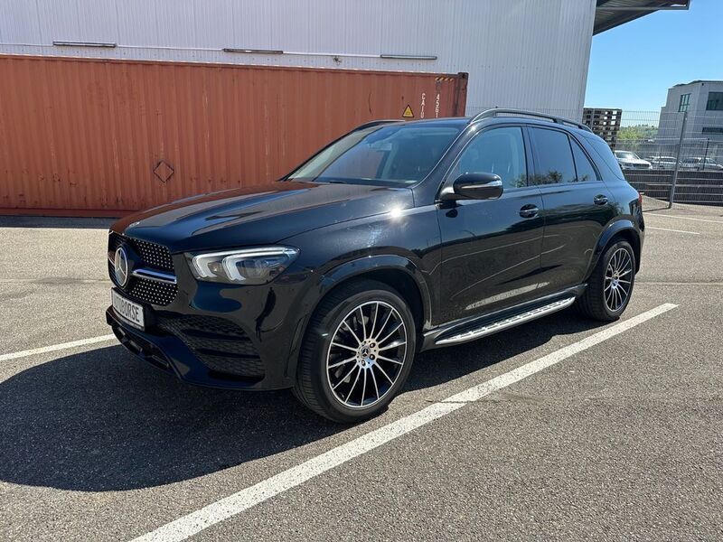 Schwarz Gebraucht 2019 Mercedes GLE350 AMG line SUV | 54.990 € (Etwas zu teuer) - Bild 1/4