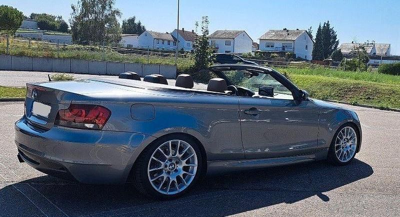 Gebraucht BMW 125 Cabriolet Advantage 218 PS (160 kW) 2009 Grau Cabrio