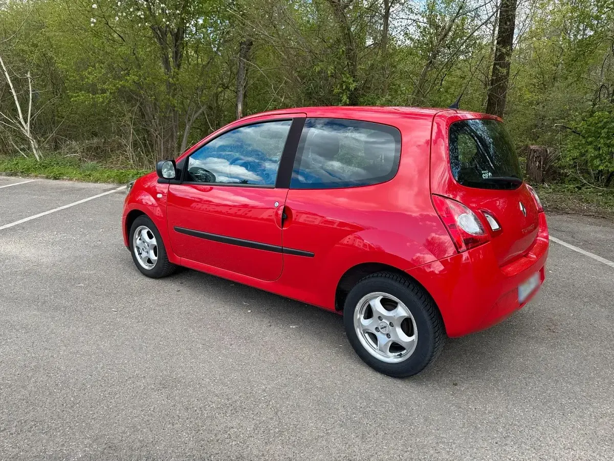 Gebraucht Renault Twingo 75 PS (55 kW) 2014 Rot Kleinwagen