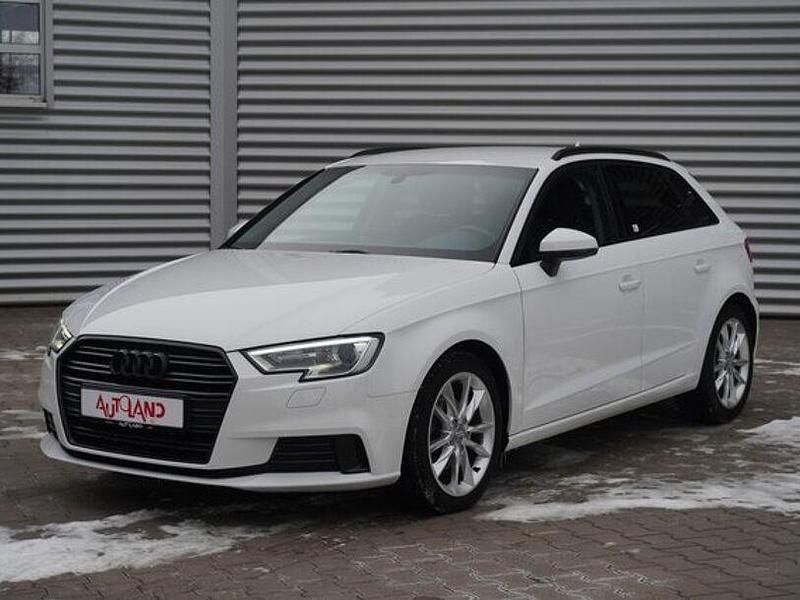 Gebraucht Audi A3 Comfort 150 PS (110 kW) 2018 Weiß Kombi