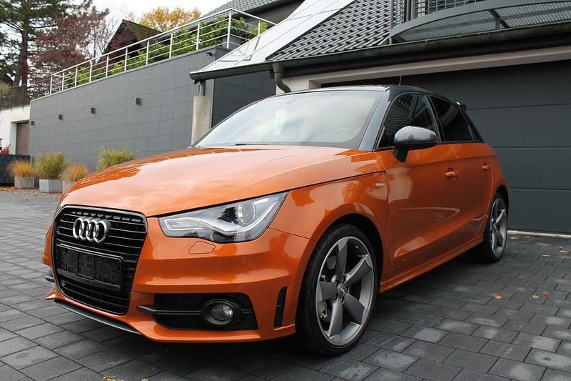 Orange Gebraucht 2013 Audi A1 Sportback S-Line Kleinwagen | 11.900 € (Fairer Preis) - Bild 1/4