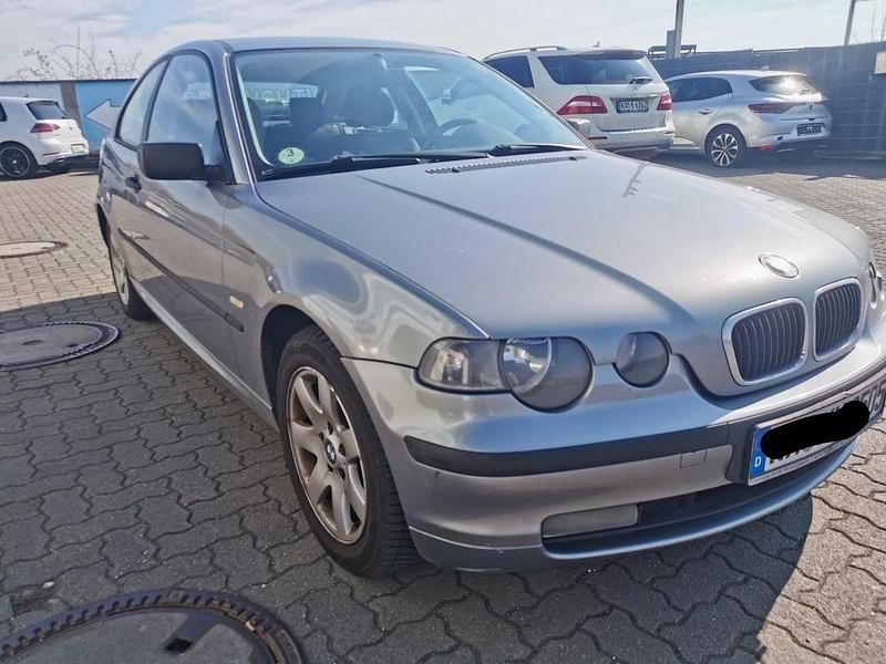 Gebraucht BMW 318 116 PS (85 kW) 2003 Silber Limousine