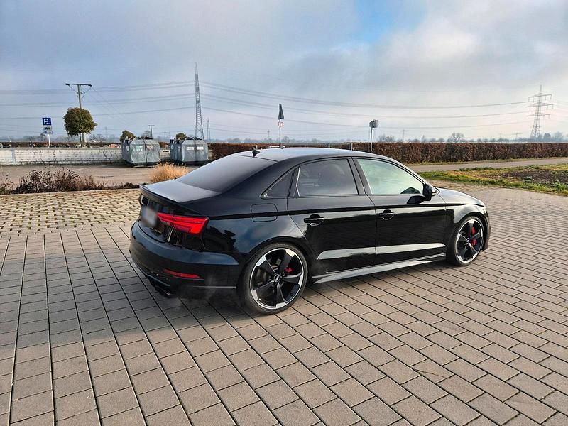 Gebraucht Audi RS3 400 PS (294 kW) 2019 Schwarz Limousine