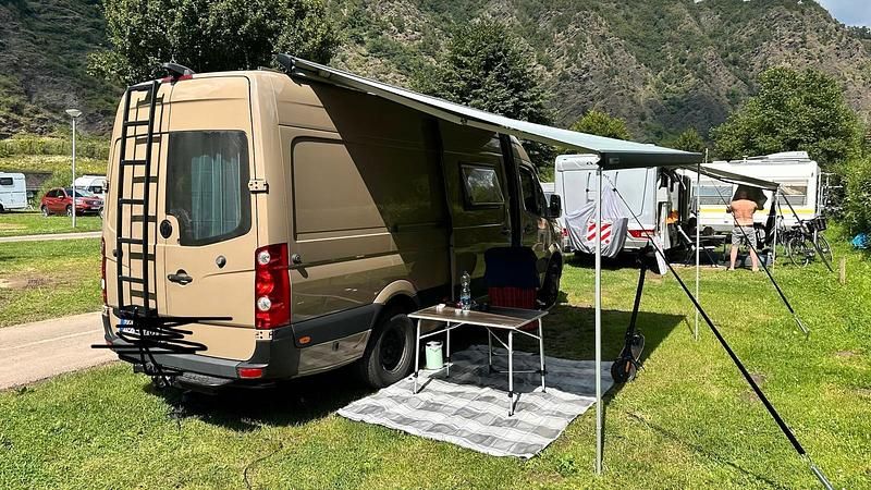 Gebraucht VW Crafter 168 PS (123 kW) 2012 Braun Van