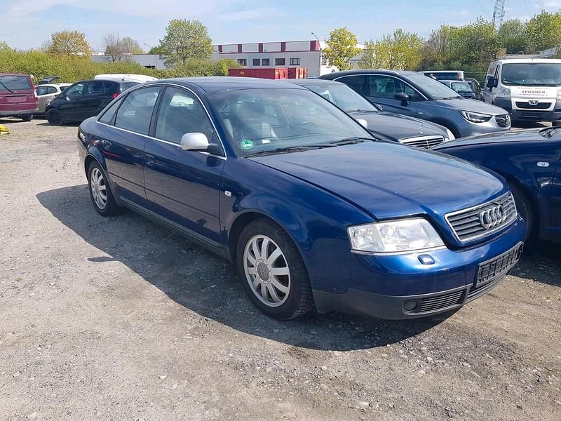 Second-hand Audi A6 265 CP (194 kW) 2000 Berlinǎ