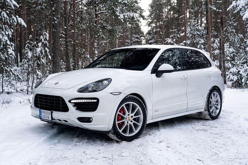 Weiß Gebraucht 2012 Porsche Cayenne GTS SUV | 27.900 € (Superpreis) - Bild 1/4
