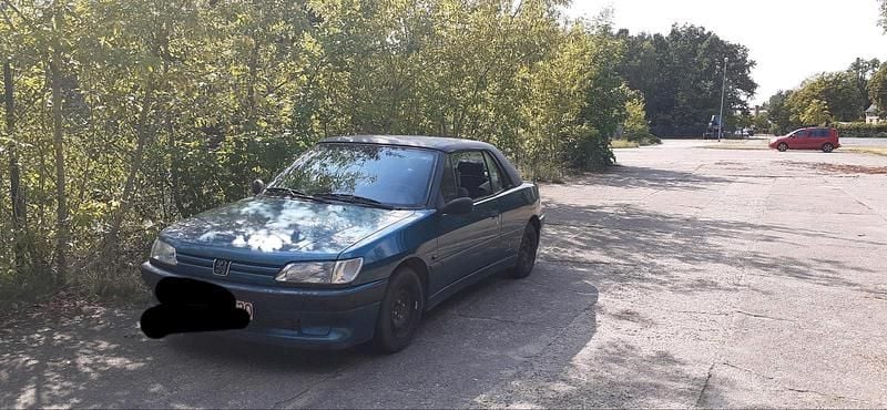 Gebraucht Peugeot 306 101 PS (74 kW) 1996 Grün Cabrio