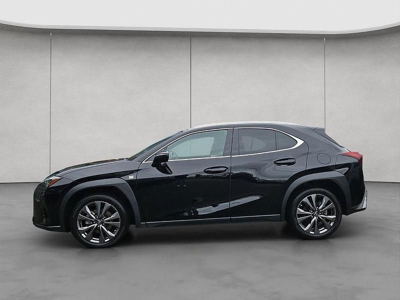 Gebraucht Lexus UX 250h Sport Design Packet 189 PS (139 kW) 2023 Schwarz SUV