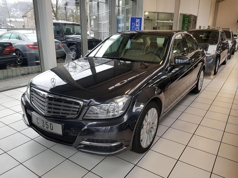 Gebraucht Mercedes C350 Elegance 306 PS (225 kW) 2013 Schwarz Limousine