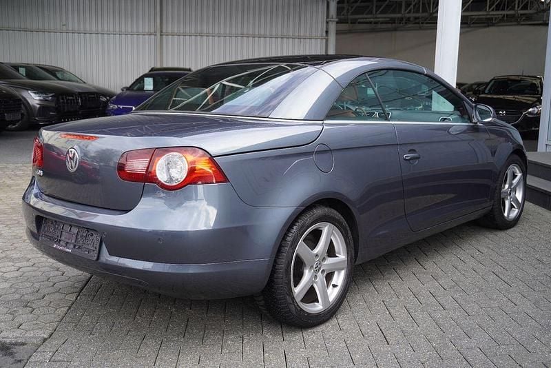 Usata VW Eos Edition 150 CV (110 kW) 2007 Grigio Cabrio
