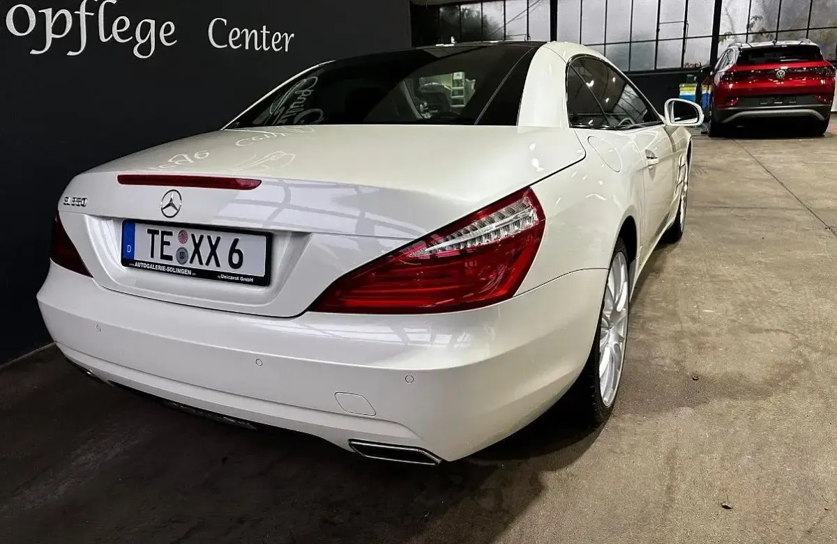 Gebraucht Mercedes SL350 306 PS (225 kW) 2012 Weiß Cabrio