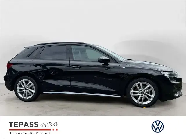 Gebraucht Audi A3 S-Line 150 PS (110 kW) 2025 Schwarz Limousine