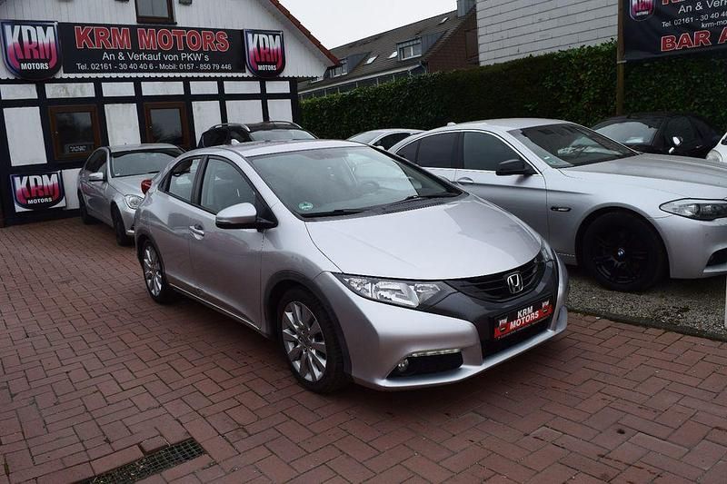 Gebraucht Honda Civic 99 PS (72 kW) 2013 Silber Limousine