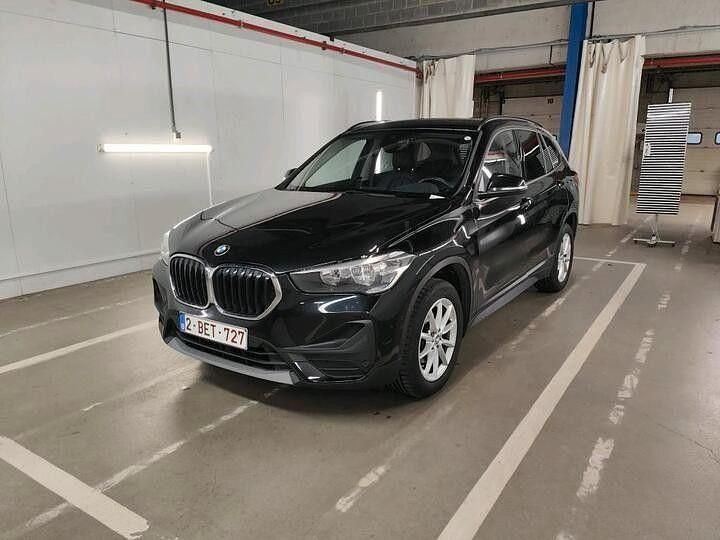 Schwarz Gebraucht 2021 BMW X1 Sport Line SUV | 17.969 € (Superpreis) - Bild 1/4