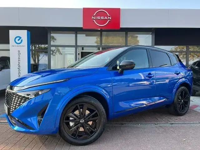 Neu Nissan Qashqai Comfort 204 PS (150 kW) 2026 Magnetic blue (m), kontrastfar SUV