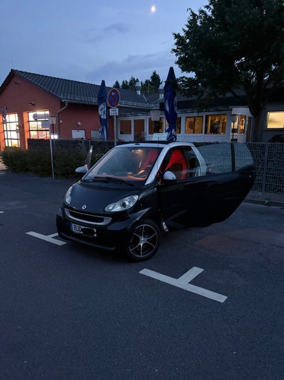 Schwarz Gebraucht 2010 Smart ForTwo Cabrio Cabrio | 4.996 € (Guter Preis) - Bild 1/4