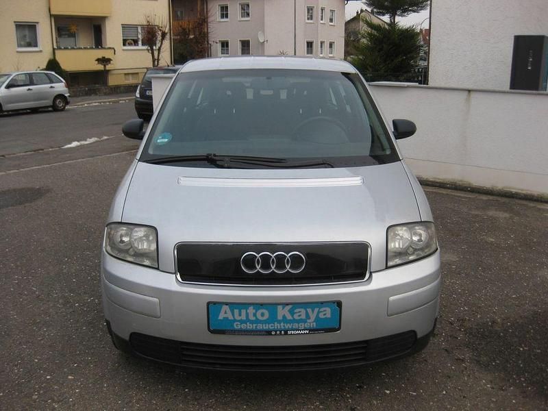 Gebraucht Audi A2 75 PS (55 kW) 2002 Silber Kleinwagen