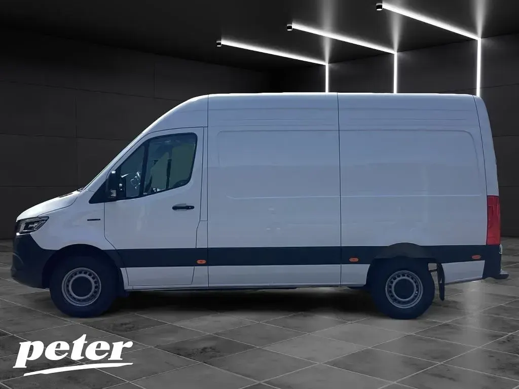 Gebraucht Mercedes E-Sprinter 100 kW (136 PS) 2024 Weiß Van