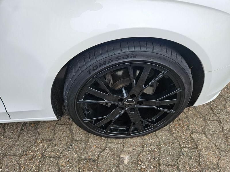 Gebraucht Audi A4 Ambition 190 PS (139 kW) 2015 Weiß Kombi