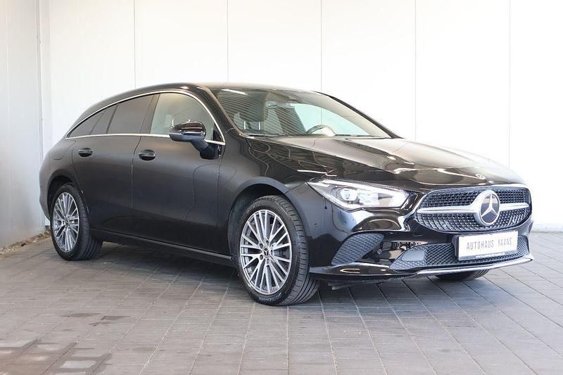 Gebraucht Mercedes CLA250e Shooting Brake Progressive 218 PS (160 kW) 2021 Schwarz Kombi