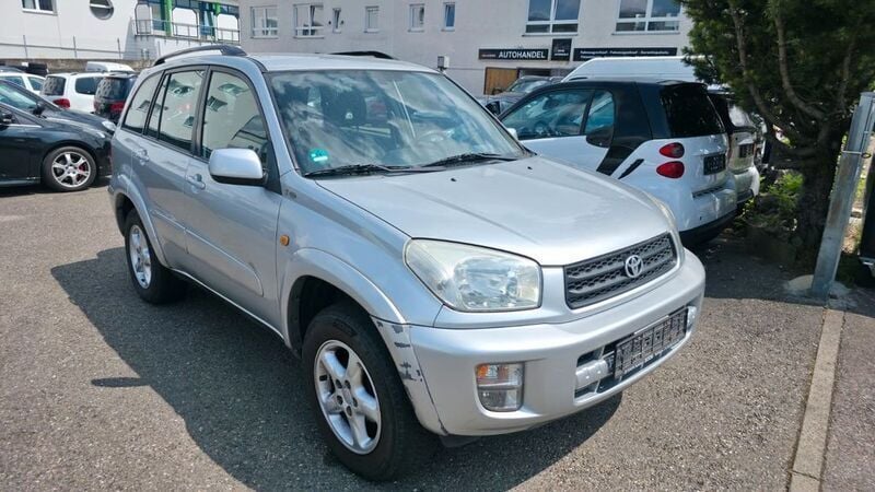 Silber Gebraucht 2001 Toyota RAV4 SUV | 2.990 € (Superpreis) - Bild 1/4
