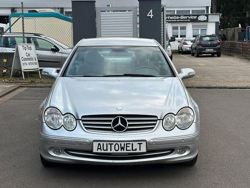 Gebraucht Mercedes CLK320 Elegance 218 PS (160 kW) 2002 Silber Coupé