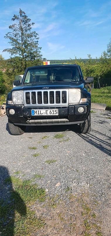 Schwarz Gebraucht 2006 Jeep Commander SUV | 8.000 € - Bild 1/4