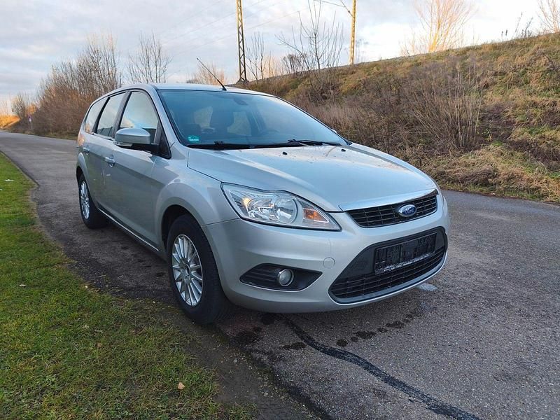 Używany Ford Focus Style 109 KM (80 kW) 2008 Srebrny Kombi