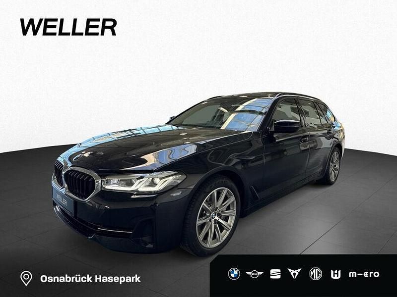 Gebraucht BMW 540 Shadowline 340 PS (250 kW) 2023 Black sapphire (schwarz) Kombi