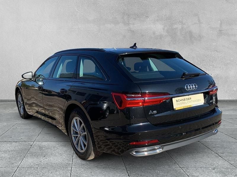 Gebraucht Audi A6 Basis 204 PS (150 kW) 2023 Schwarz Kombi