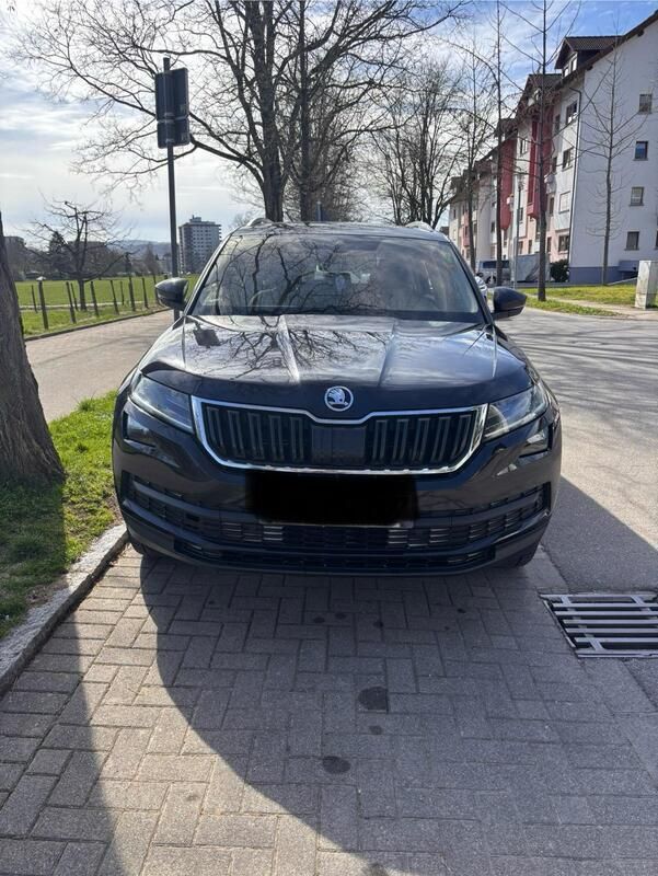 Schwarz Gebraucht 2017 Skoda Kodiaq Style SUV | 22.000 € (Fairer Preis) - Bild 1/4