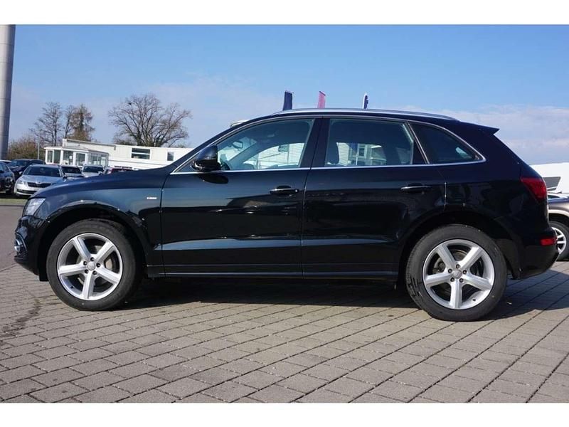 Gebraucht Audi Q5 S-Line 163 PS (119 kW) 2016 Schwarz SUV