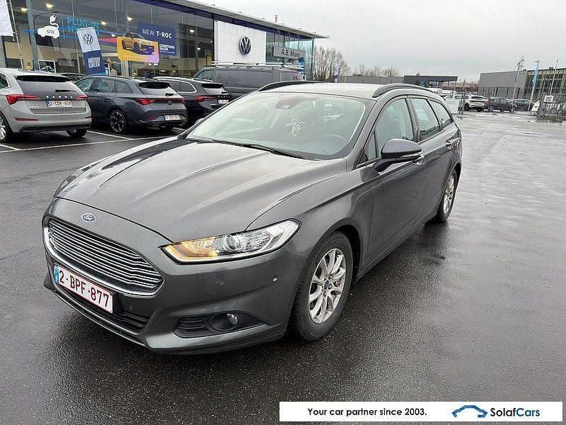 Gebraucht Ford Mondeo 120 PS (88 kW) 2017 Grau Limousine