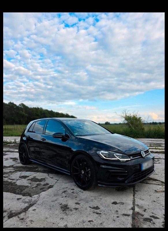 Gebraucht VW Golf VII R 300 PS (220 kW) 2019 Schwarz Kleinwagen