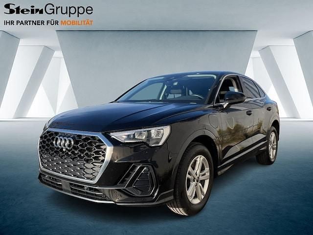 Mythosschwarz metallic Gebraucht 2022 Audi Q3 Sportback SUV | 28.110 € (Guter Preis) - Bild 1/4
