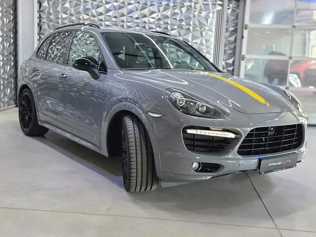 Gebraucht Porsche Cayenne Chrono 420 PS (308 kW) 2015 Grau SUV