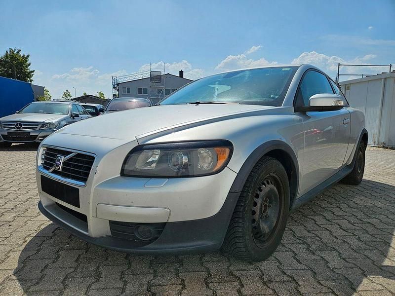 Silber Gebraucht 2008 Volvo C30 Momentum Kleinwagen | 2.600 € (Fairer Preis) - Bild 1/4