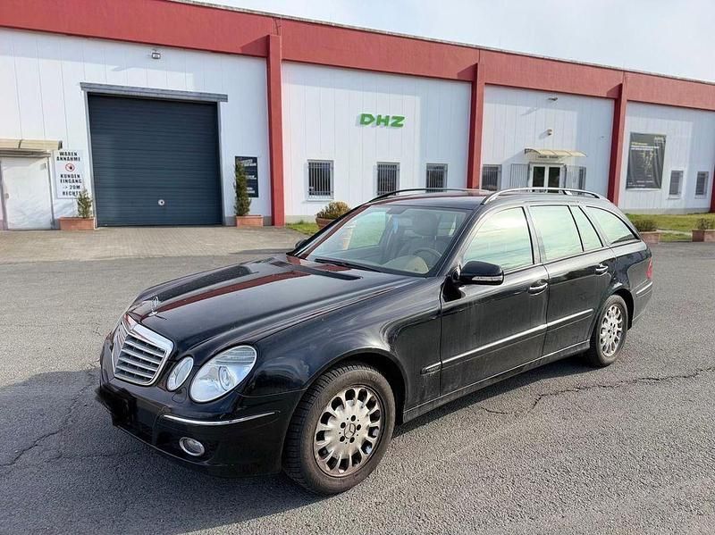 Gebraucht Mercedes E350 272 PS (200 kW) 2007 Schwarz Kombi