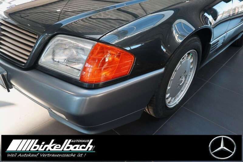 Gebraucht Mercedes SL500 326 PS (239 kW) 1991 Blauschwarz Cabrio