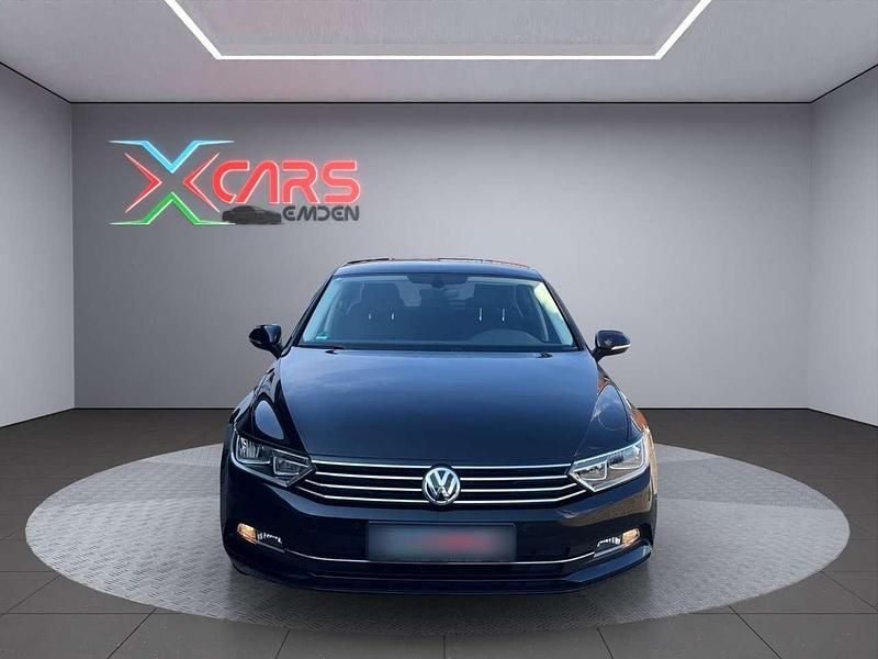 Gebraucht VW Passat Comfortline 150 PS (110 kW) 2018 Schwarz Limousine