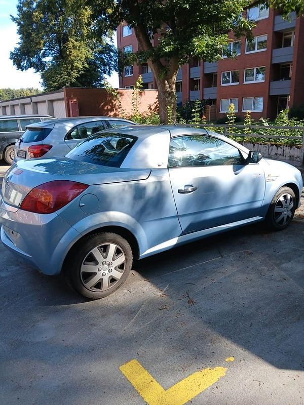 Blau Gebraucht 2005 Opel Tigra Enjoy Cabrio | 800 € (Superpreis) - Bild 1/4