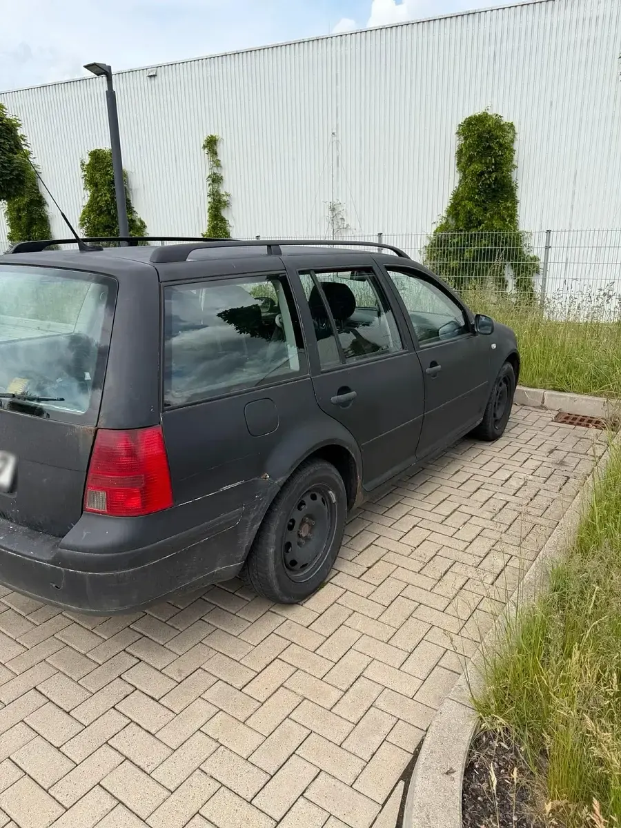 Gebraucht VW Golf IV 105 PS (77 kW) 2005 Kombi