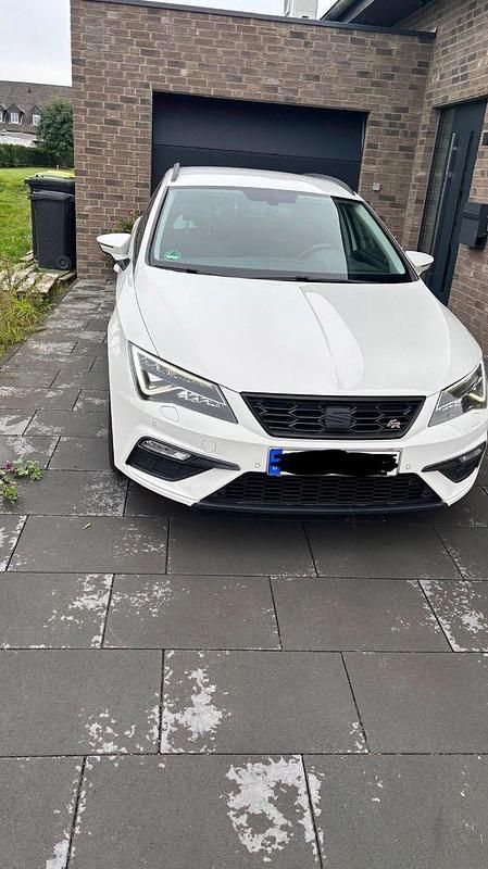 Gebraucht Seat Leon ST FR 125 PS (91 kW) 2018 Weiß Kombi