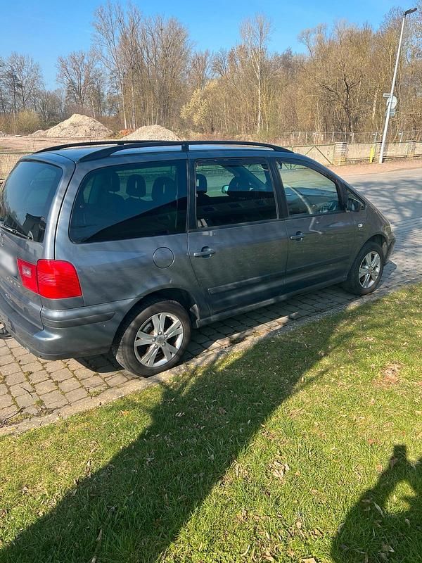 Gebraucht Seat Alhambra 140 PS (102 kW) 2009 Grau Van / Kleinbus