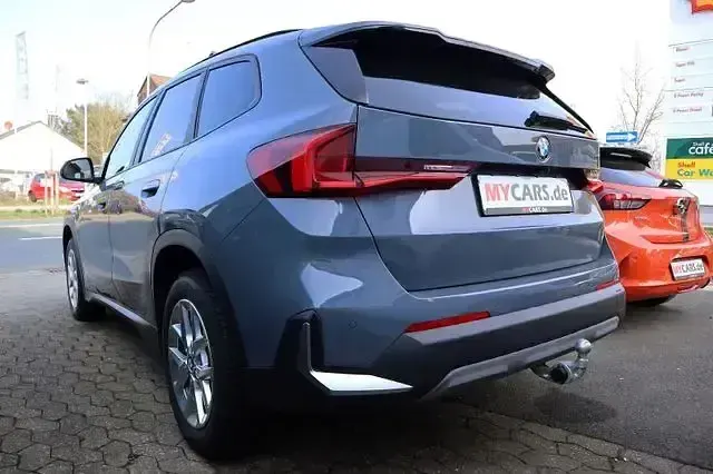 Gebraucht BMW X1 Sport Line 156 PS (114 kW) 2022 Grau SUV