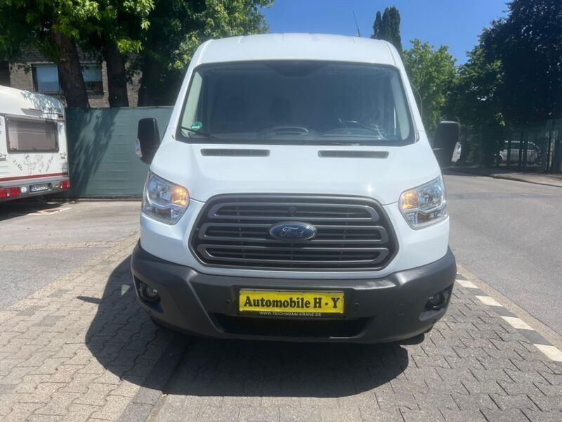 Weiß Gebraucht 2017 Ford Transit Trend Limousine | 12.350 € (Guter Preis) - Bild 1/4