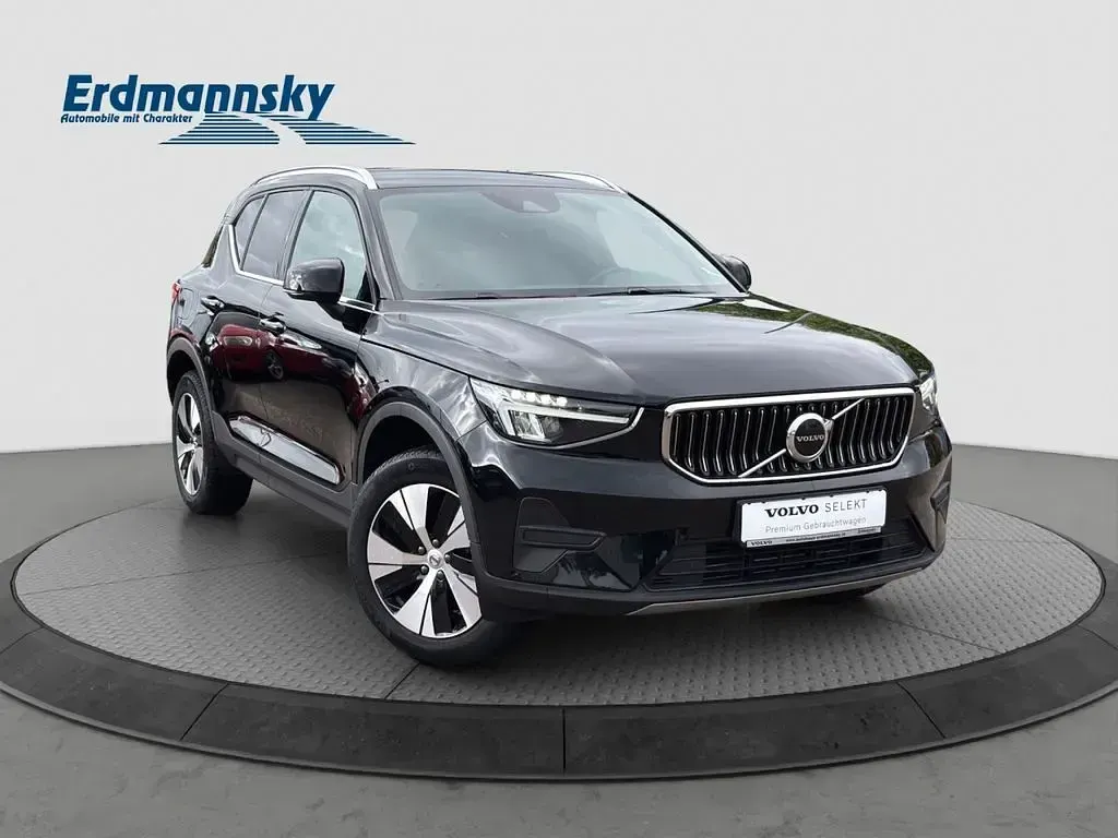 Gebraucht Volvo XC40 Core 211 PS (155 kW) 2022 Schwarz SUV