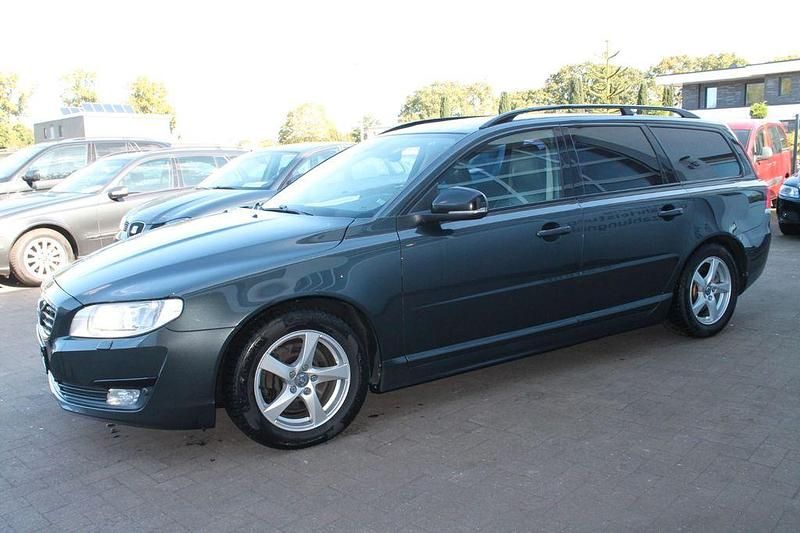 Gebraucht Volvo V70 215 PS (158 kW) 2015 Savile grey Kombi