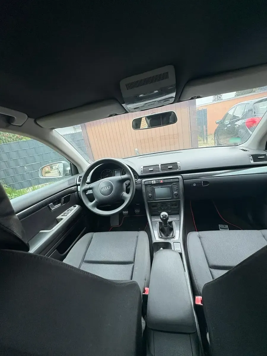 Gebraucht Audi A4 140 PS (102 kW) 2003 Silber Limousine